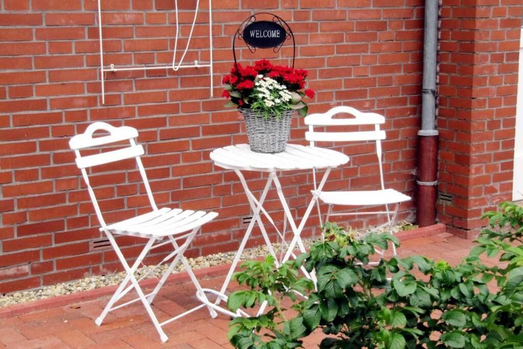 Ferienwohnung Haus Schwalbennest Eg 디춤 외부 사진